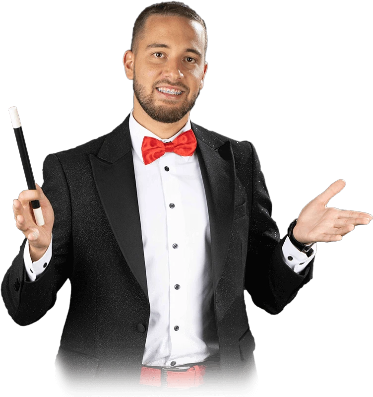 Mađioničar Ivan Medžik drži čarobni štapić